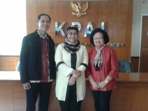 Foto Bersama KPAI & Perkumpulan Terapi Bermain Indonesia Peduli Anak Berkebutuhan Khusus