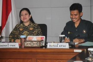 KPAI melakukan Audensi dengan Menkokesra (2)