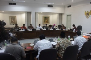 Rapat terbatas dipimpin presiden dengan tema Pencegahan dan Penanggulangan masalah kekerasan terhadap anak (3)