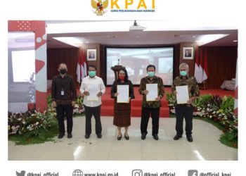 Penandatanganan Surat Edaran Bersama (SEB) tentang penyelenggaraan pemilihan Gubernur, Bupati, dan Walikota Tahun 2020 yang Ramah Anak