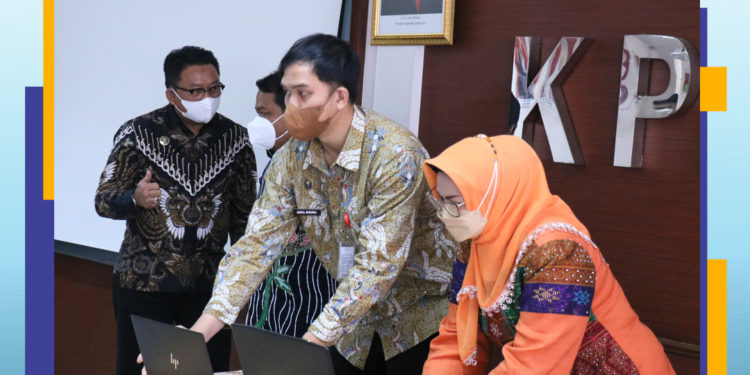 KPAI DAN BSrE BSSN TANDA TANGANI PKS TENTANG PEMANFAATAN SERTIFIKAT ELEKTRONIK PADA SISTEM ELEKTRONIK DI LINGKUNGAN KPAI