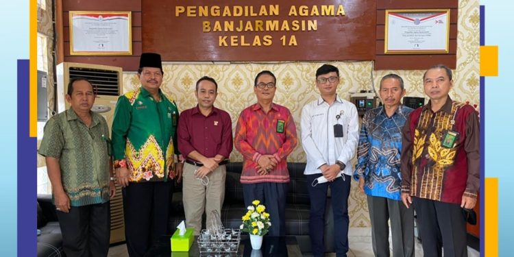 PENURUNAN ANGKA PERKAWINAN ANAK MENJADI PROGRAM PRIORITAS PRESIDEN, KPAI LAKUKAN PENGAWASAN PENCEGAHAN PERKAWINAN ANAK DI PENGADILAN AGAMA BANJARMASIN KELAS 1A