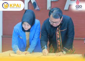 KPAI DAN KOPRI PERGERAKAN MAHASISWA ISLAM INDONESIA PUTRI TANDA TANGANI NOTA KESEPAHAMAN TENTANG SINERGITAS PERLINDUNGAN ANAK