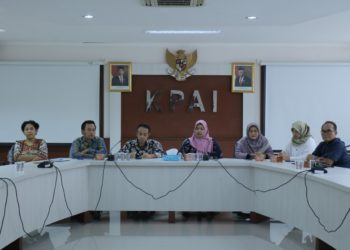 CATATAN PENGAWASAN PERLINDUNGAN ANAK DI MASA TRANSISI PANDEMI; PENGASUHAN POSITIF, ANAK INDONESIA TERBEBAS DARI KEKERASAN