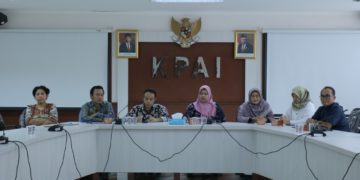 CATATAN PENGAWASAN PERLINDUNGAN ANAK DI MASA TRANSISI PANDEMI; PENGASUHAN POSITIF, ANAK INDONESIA TERBEBAS DARI KEKERASAN