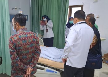 KPAI LAKUKAN PENGAWASAN ANAK KORBAN KELALAIAN MEDIS DI PALEMBANG