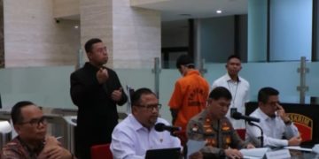 LINDUNGI ANAK DARI POTENSI KEJAHATAN SIBER