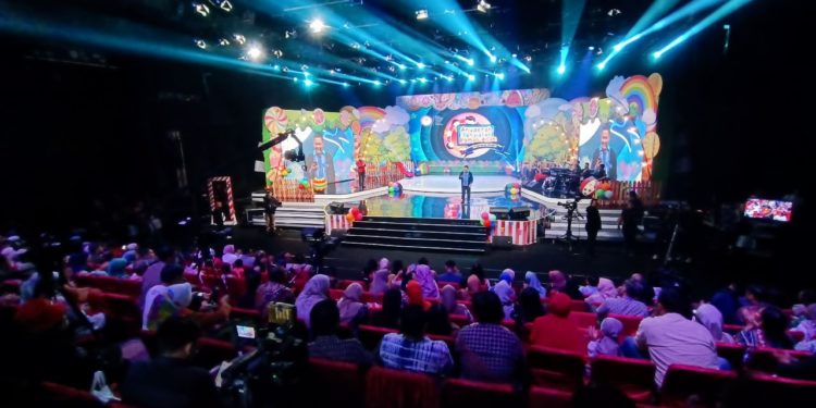 ANAK BERHAK MEMPEROLEH INFORMASI YANG LAYAK MELALUI SIARAN RAMAH ANAK