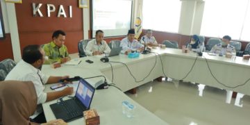 PENUHI HAK KESEHATAN ANAK : KPAI RAKOR KESIAPAN DAN KEWASPADAAN POLUSI UDARA JAKARTA