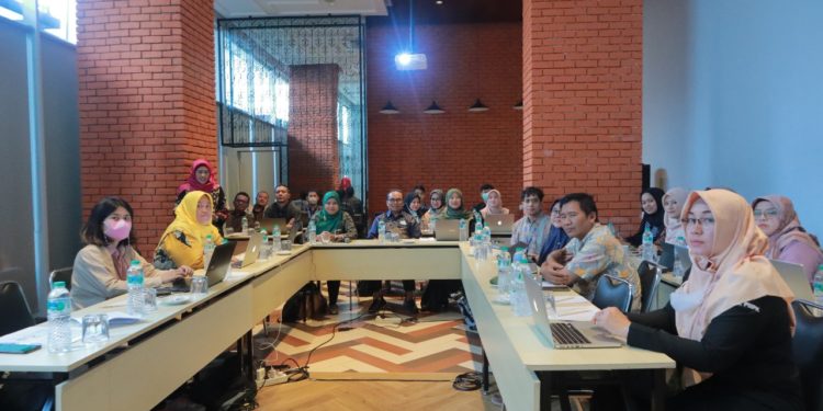 KPAI AKAN LAKUKAN PENGAWASAN KE DESA MIGRAN PRODUKTIF SEBAGAI WUJUD PEMENUHAN HAK ANAK DALAM PENGASUHAN