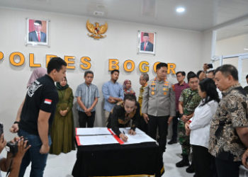 KPAI HADIRI PENYERAHAN BAYI TERTUKAR SEBAGAI WUJUD MENDORONG PENGASUHAN TERBAIK UNTUK ANAK