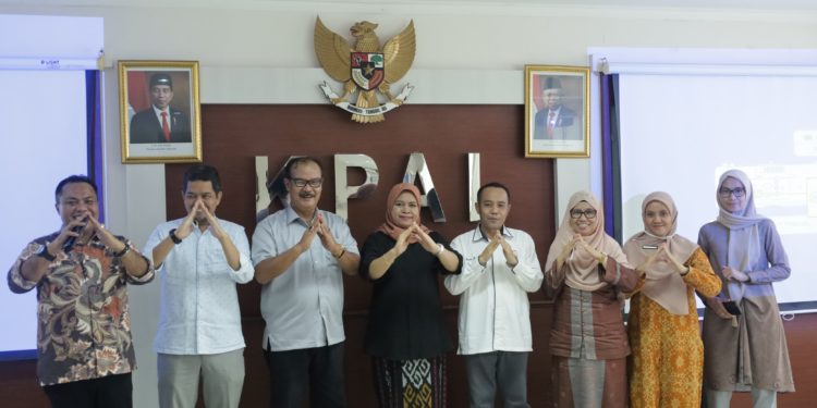 KPAI MENERIMA AUDIENSI KOMISI V DPRD SUMBAR:BAHAS PENANGANAN KASUS KEKERASAN TERHADAP ANAK