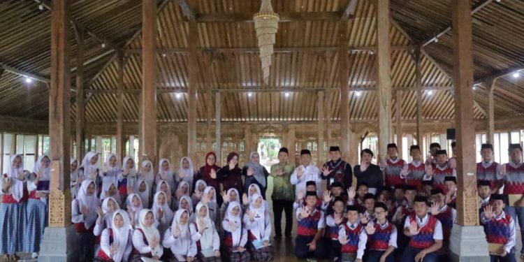 Dukung Disiplin Tanpa Kekerasan, KPAI Apresiasi Pendekatan Humanis Pesantren Bina Insan Mulia